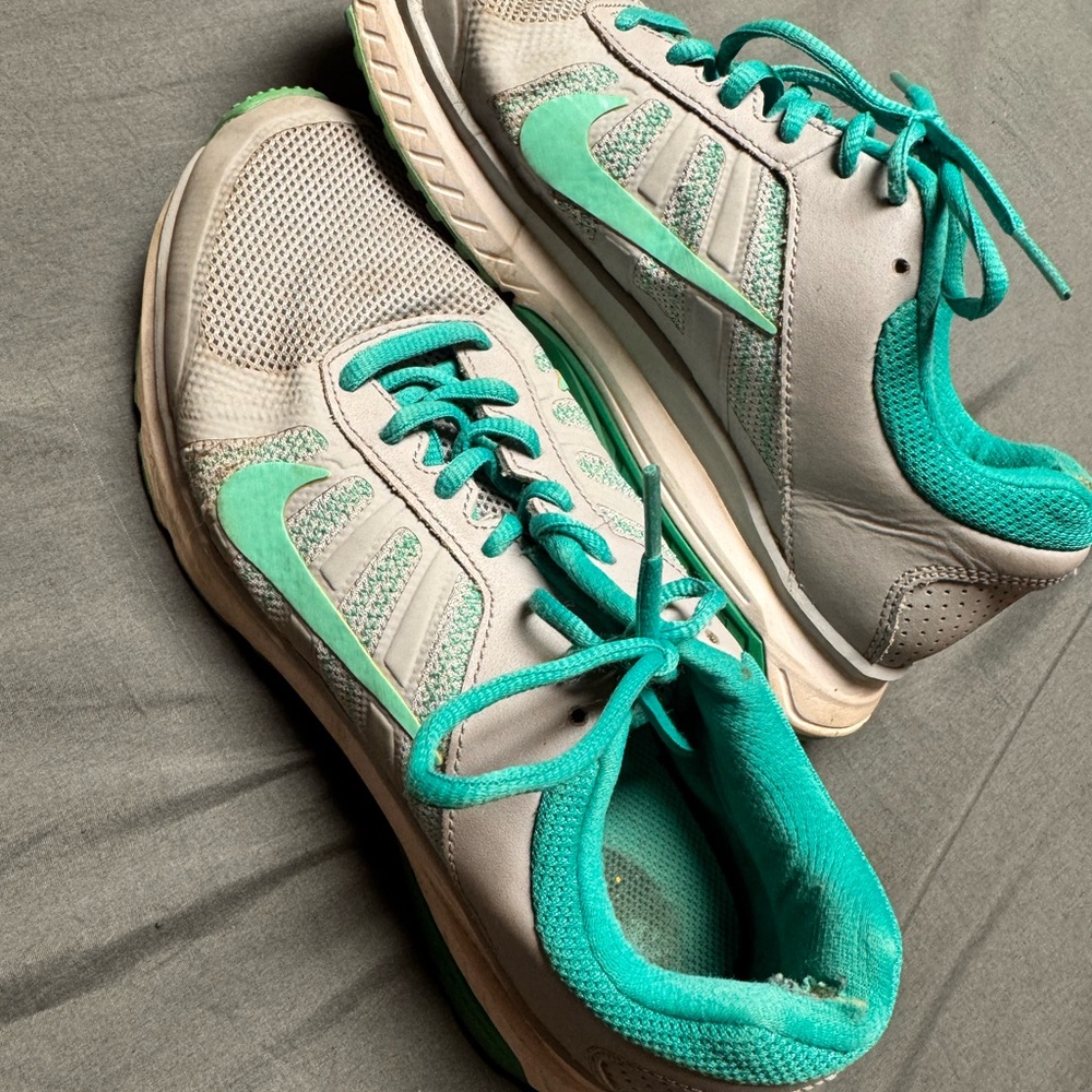 Nike White and Teal Athletic Shoes